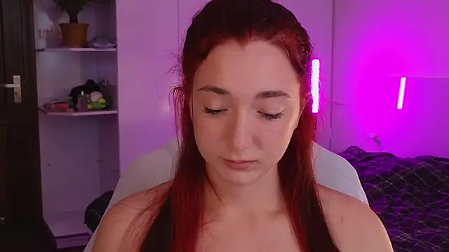 YasmineWest Chat XXX in diretta