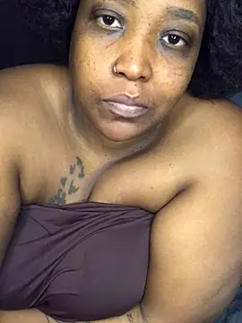 แชท XXX สดของ sotho_ssbbw