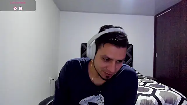 Rick_Adams élő XXX-chatje