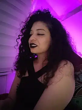 Miss_Carmilla's Live XXX Chat