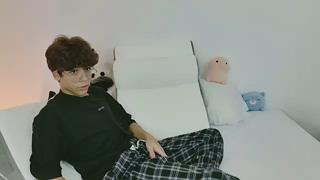 Chat XXX ao vivo de Samy_Twink