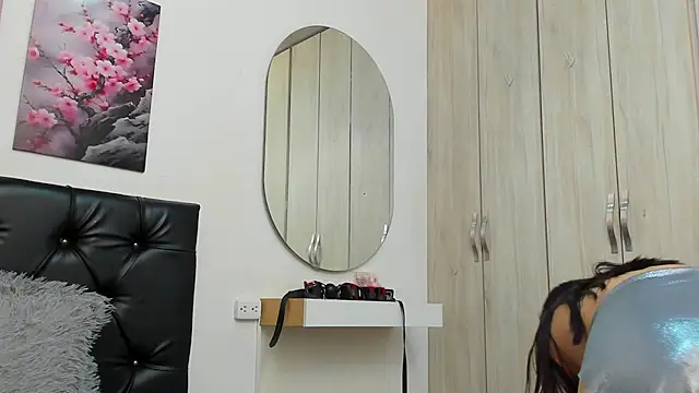 pinky_f00x Chat XXX in diretta