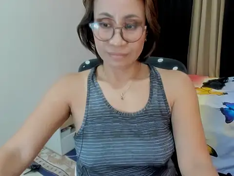 sweetkaley Chat XXX in diretta