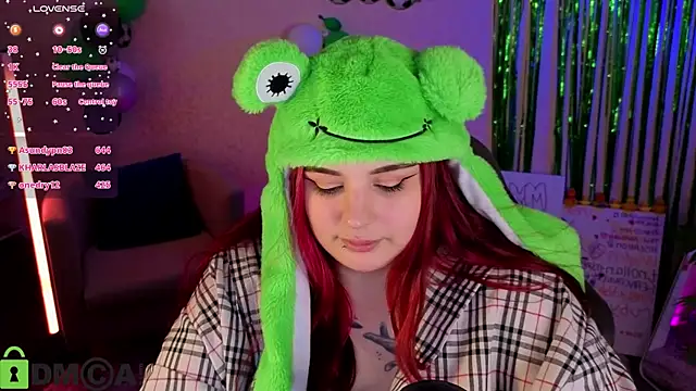 Mia_R0ss élő XXX-chatje