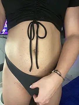 Chat +18 de Naughtysofiaa ao vivo