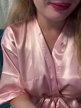 ythmlshshs – Naživo XXX chat