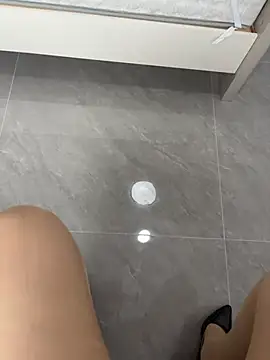 qwe522522 webkamerás műsora