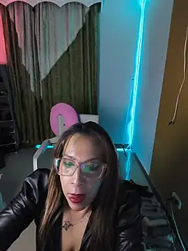 Rubi424 Chat XXX in diretta
