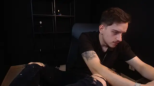 Chat XXX Live FelixStarkk