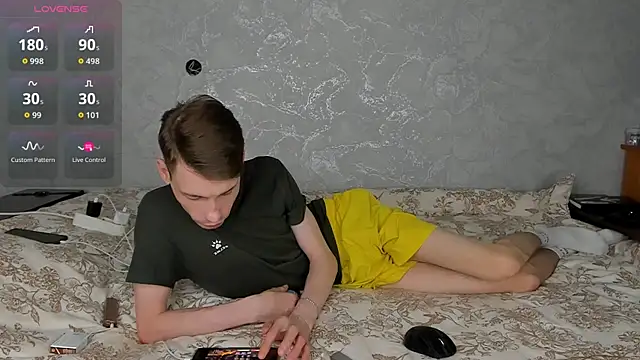 ERICK__DEEN élő XXX-chatje