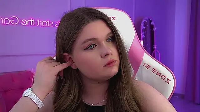 CrystalLyons Live XXX Chat