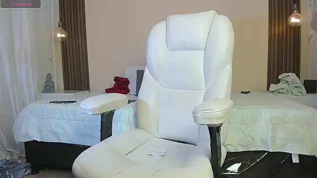 Max_saenz – Naživo XXX chat