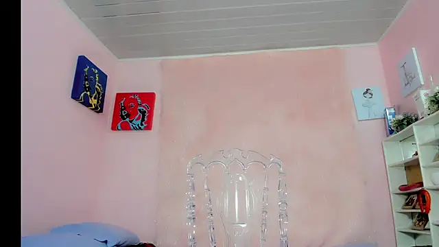 Živý XXX chat raven_estrada_