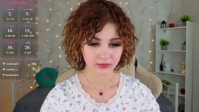 Kira__Fluffy's Live XXX Chat