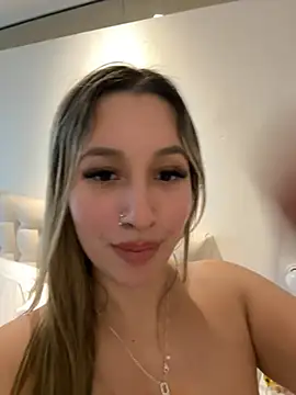 Mialunaxx Live XXX-chat