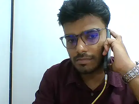 عرض كام Alphamustha