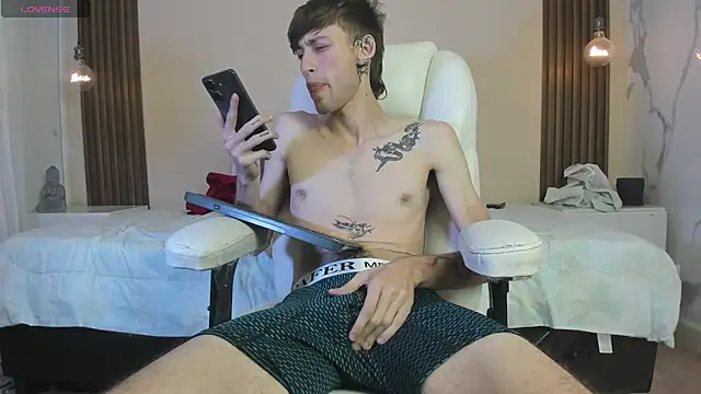 Max_saenz Live XXX Chat