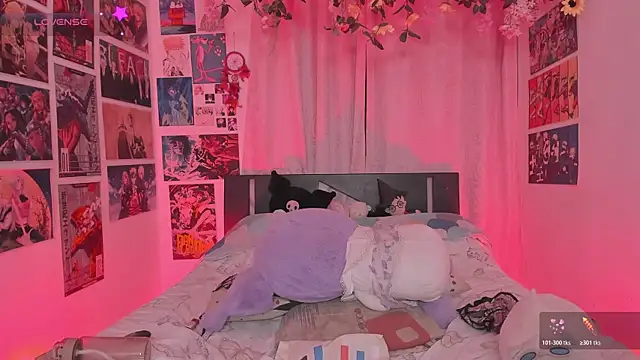 MissCurvyTop Live XXX-chat