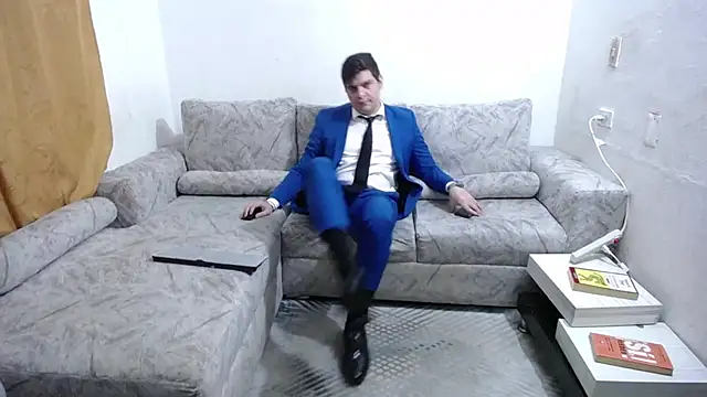 Victor_Maitland Show in webcam