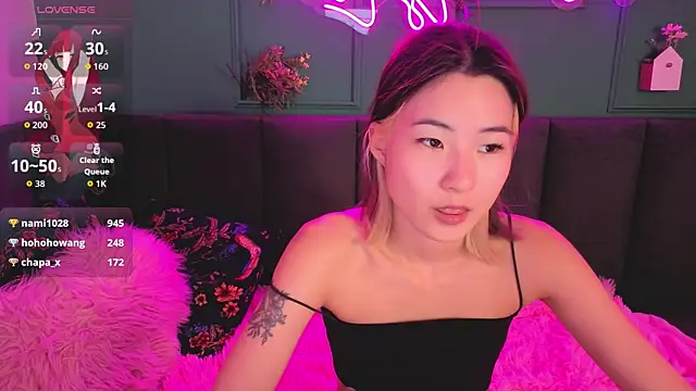 Runi_Asian élő XXX-chatje