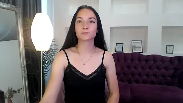 Yr_Shy_Bae: онлайн-секс-чат