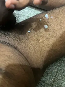 XXX chat uživo modela JonesD280825