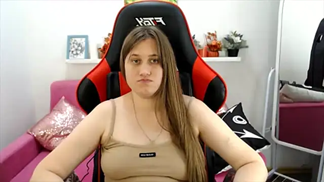 Lucky_Lana Live XXX-chat