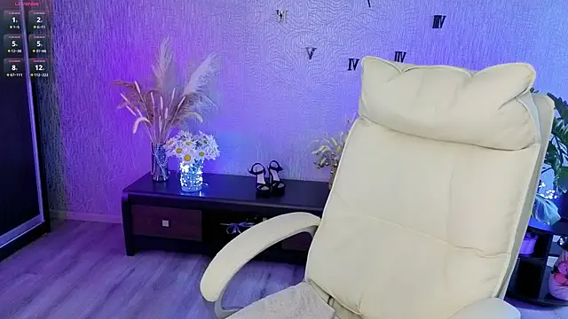 NikkiiStill's Live XXX Chat