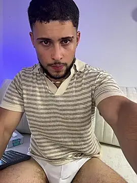 valenssio_moretti Chat XXX in diretta