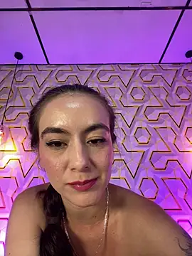 Chatroom XXX en direct de MelanyyJhonson15