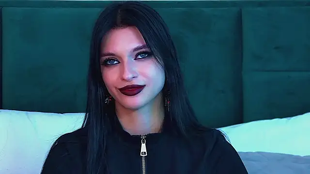 XXX chat uživo modela BeverlyMost