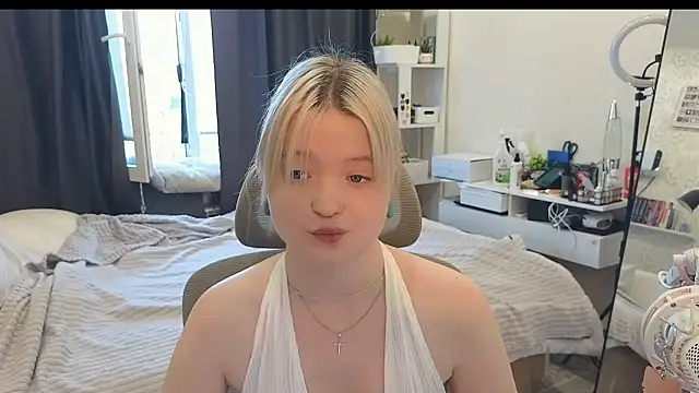 GlimmerGirl_'s Live XXX Chat