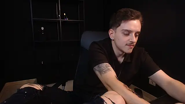 FelixStarkk – Live XXX-chat