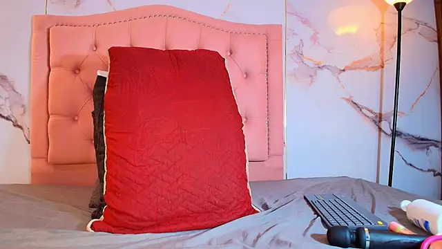Chat XXX en directo de AlyaThompson
