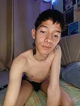 Chatroom XXX en direct de heyy_noah11