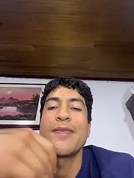 צ'אט XXX בשידור חי של Crisloverrr