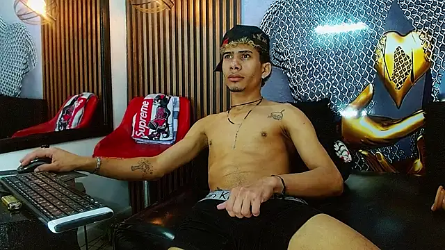 Chat XXX en directo de Skinny_cute_Alyer