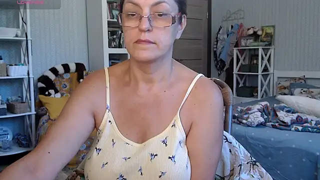 Czat XXX na żywo – BloomingAllure