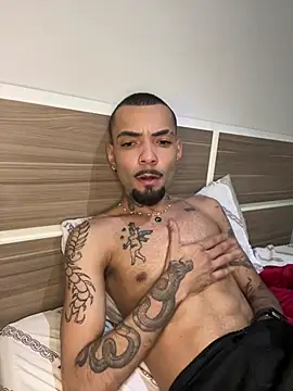 Chat +18 de Rikpe_ ao vivo