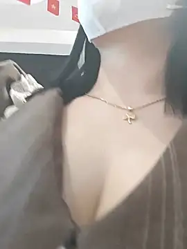 Chat XXX en directo de Mina-02
