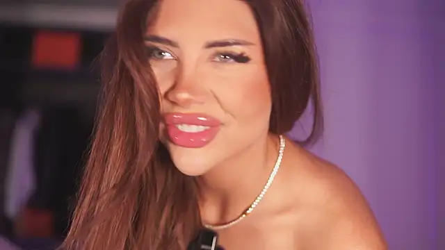 Monique_Celeste Chat XXX in diretta