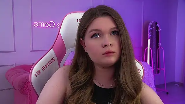 CrystalLyonsn Live XXX chat