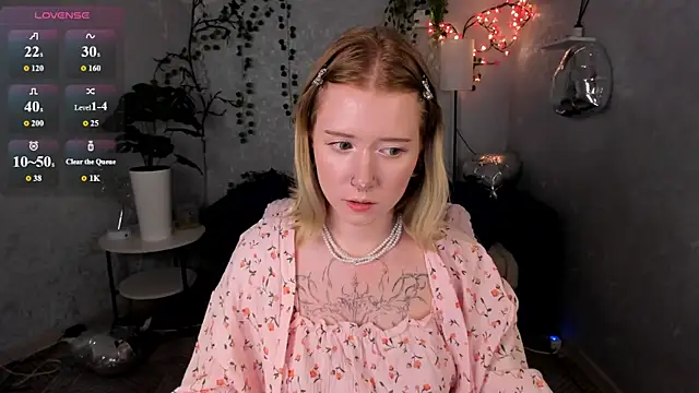 Онлайн чат XXX Elira_Vane
