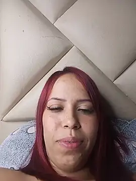 צ'אט XXX בשידור חי של Samiragrey