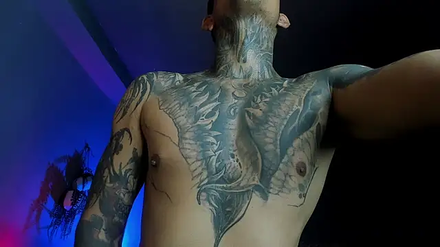 Show de Travisttanner28 na webcam
