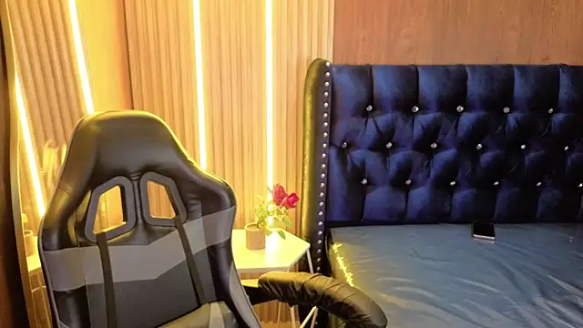 karim_v_v live XXX chat