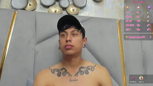 Chat +18 de Ivory_muse ao vivo
