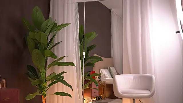 دردشة ChloeDevine الجنسية المباشرة