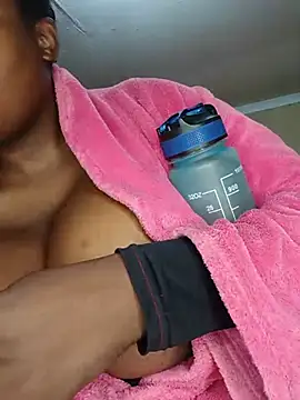 Nia_Adams_XxxのライブXXXチャット
