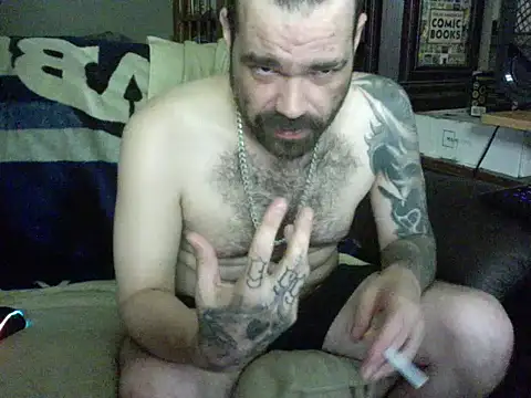 KinkyTOMan's Live XXX Chat
